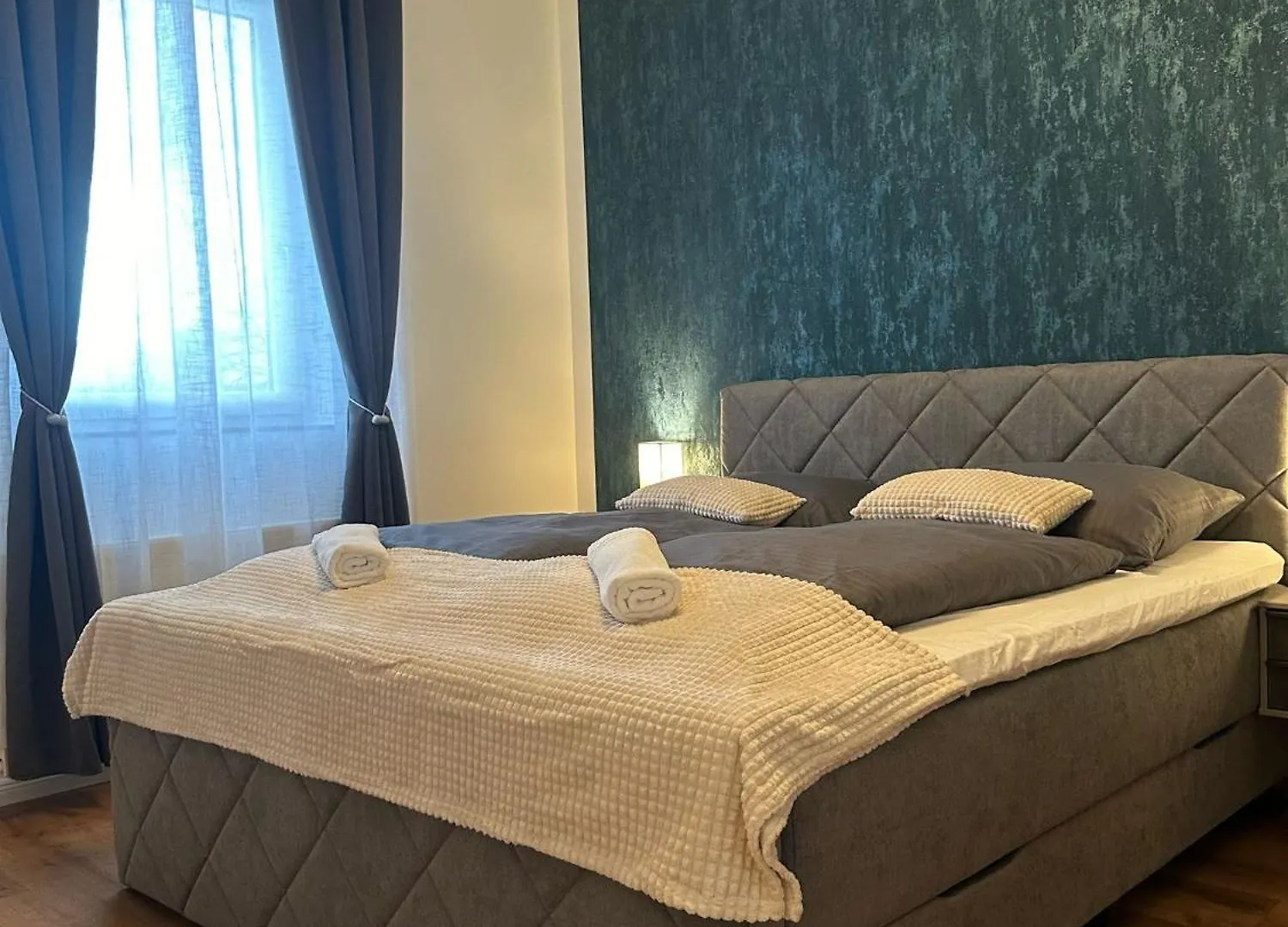 וינה Sweet 1Br & 1Lr Stylish Apartment, Around Donaustadt דירה