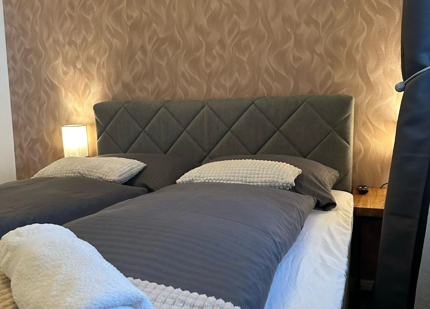 דירה וינה Sweet 1Br & 1Lr Stylish Apartment, Around Donaustadt
