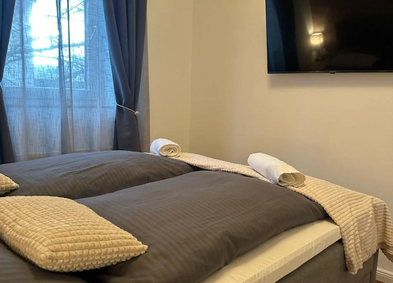 וינה Sweet 1Br & 1Lr Stylish Apartment, Around Donaustadt