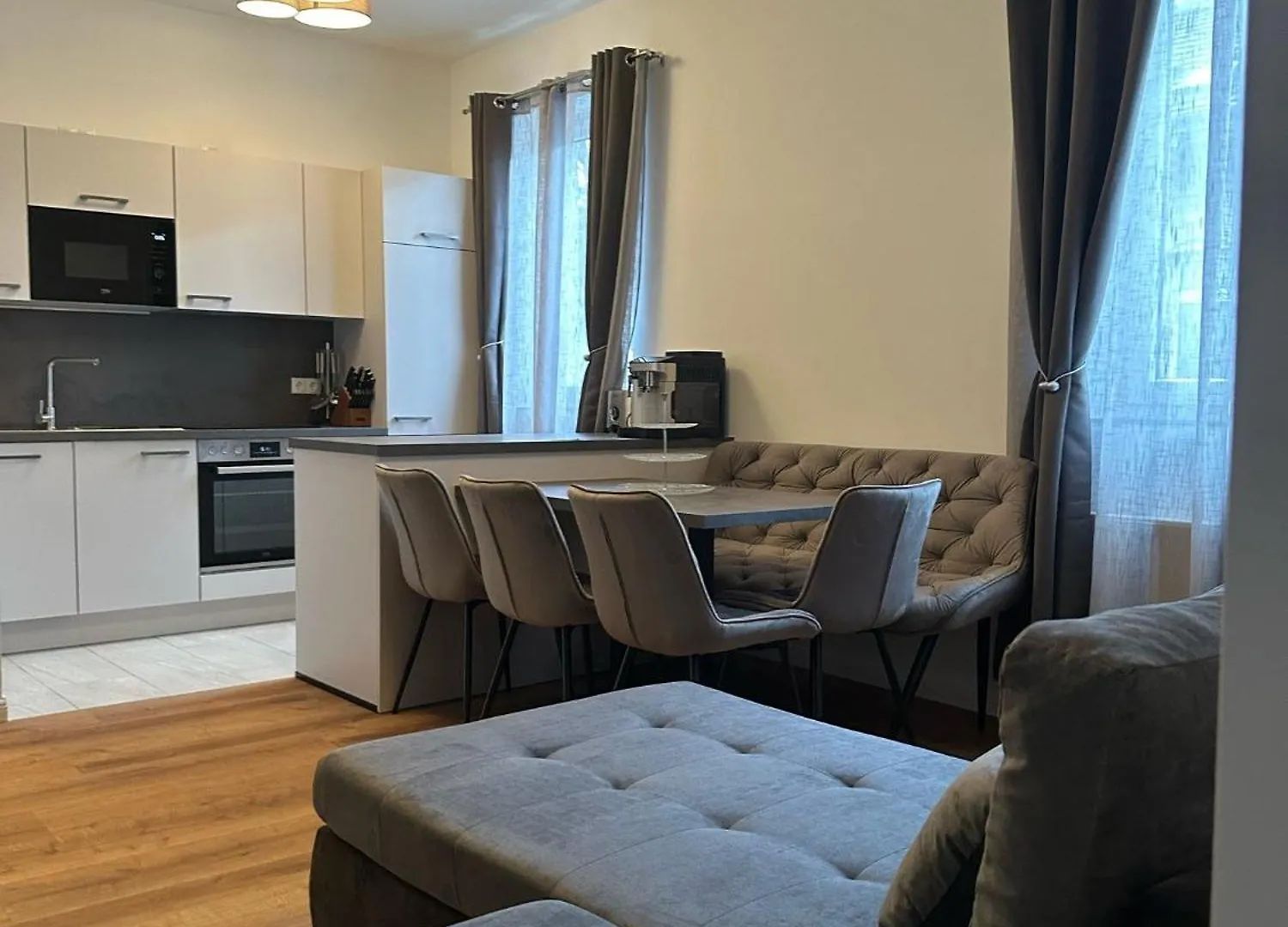 וינה Sweet 1Br & 1Lr Stylish Apartment, Around Donaustadt 0*,  אוסטריה