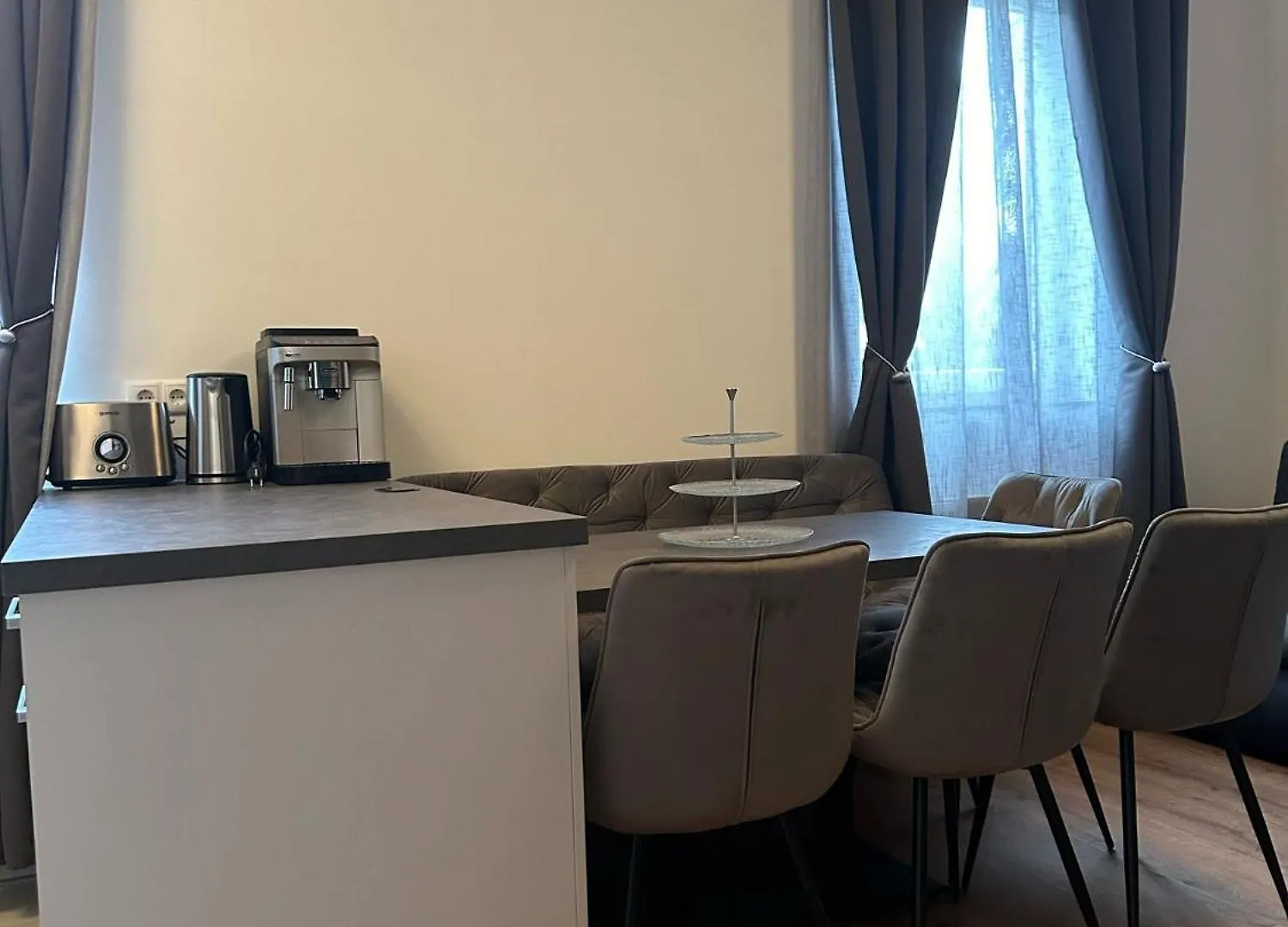 וינה Sweet 1Br & 1Lr Stylish Apartment, Around Donaustadt