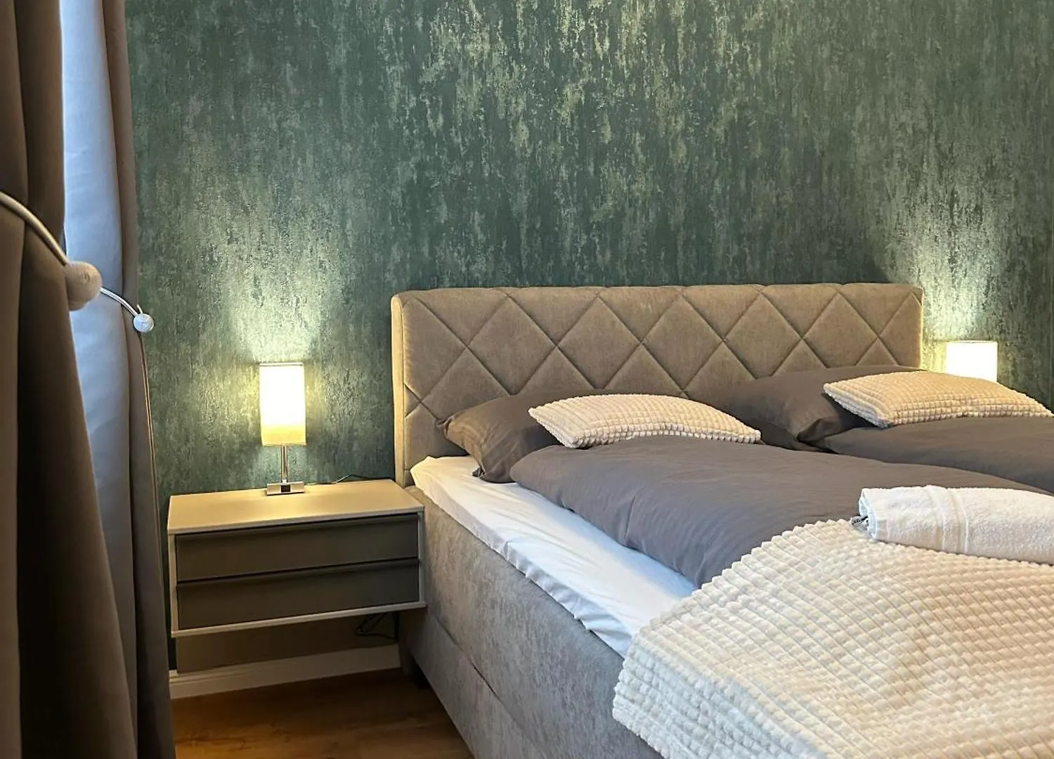 Sweet 1Br & 1Lr Stylish Apartment, Around Donaustadt Vienna 0*,  Austria